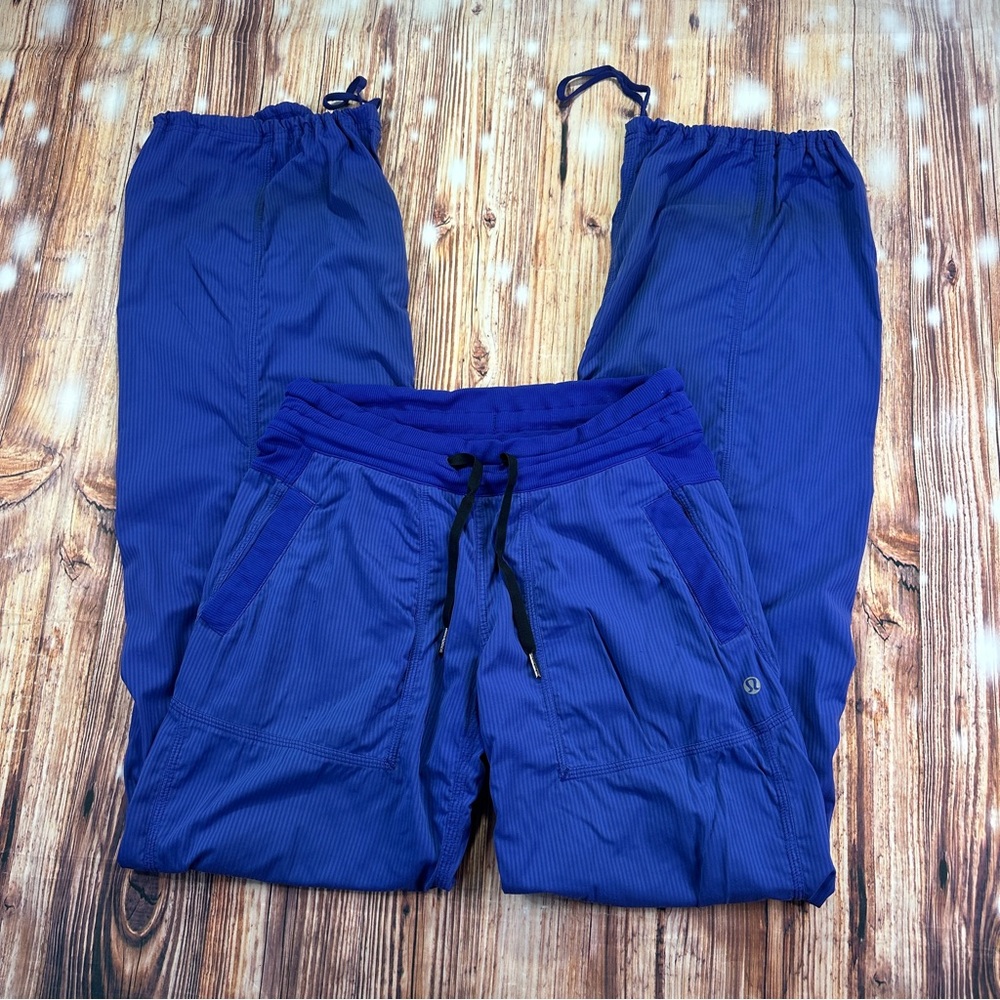Lululemon Studio Dance Pant II Blue Tall 33” inseam size 4